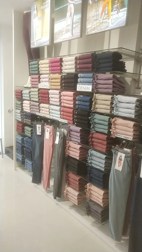 Go Colors Store - Palavakkam